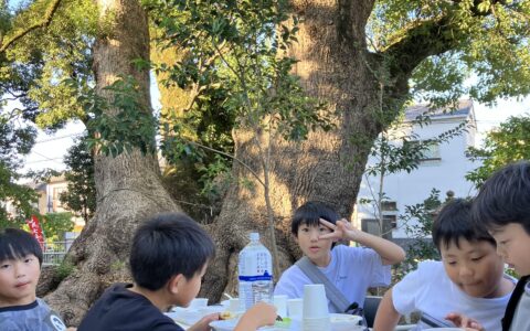 4A4F3E8D-FDEE-417A-B034-978BAD900D17-min